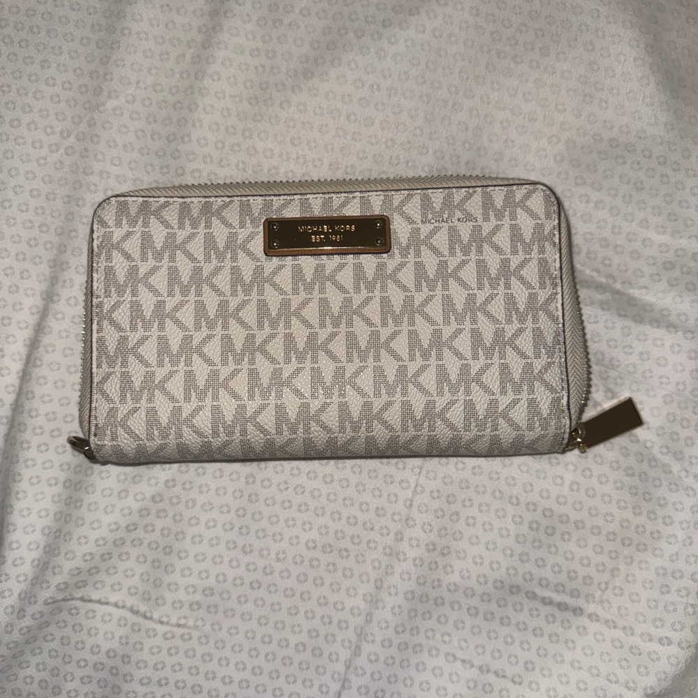 Michael Kors Silver Monogram Wallet